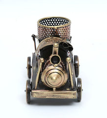 Engine pen stand table decor