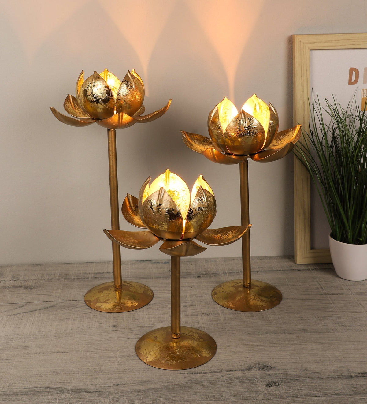 Detachable Lotus Teailight Holder Set of 3